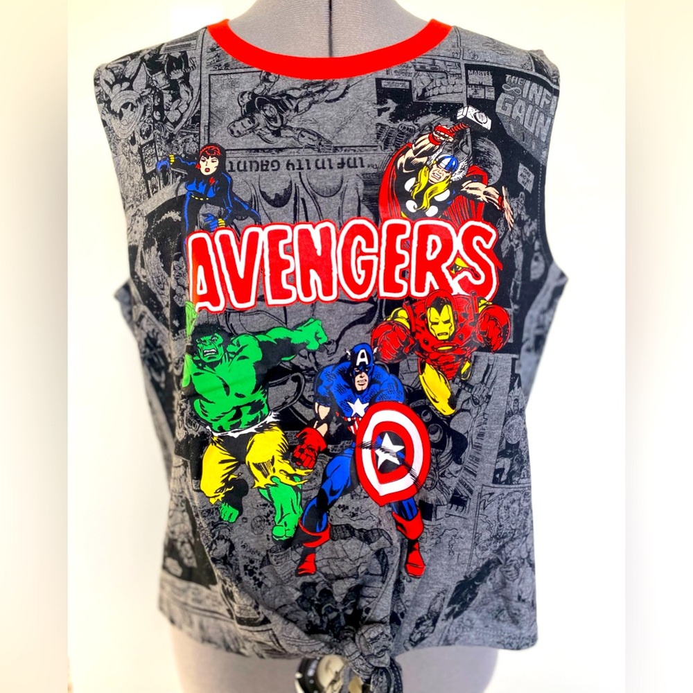 Marvel ‘Avengers’ Sleeveless Tie Front Women’s Tank Top size large